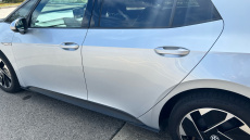 Volkswagen ID.3 150kW Family Pro Performance 58kWh 5dr Auto Electric Hatchback